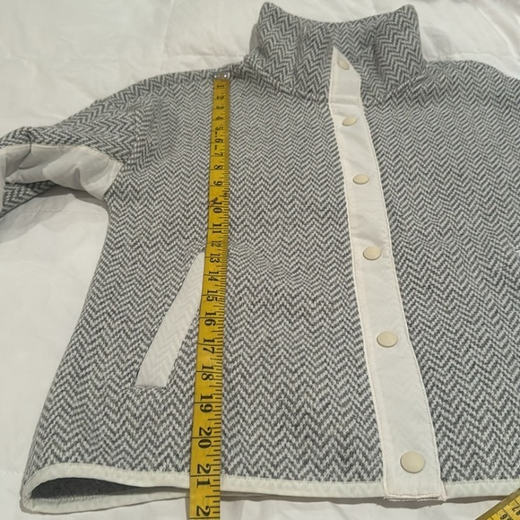 Southern Tide white and gray sweater jacket - Picture 7 of 9